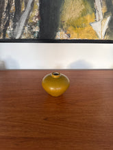 Indlæs billede til gallerivisning Vase

