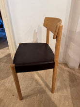 Indlæs billede til gallerivisning J39
