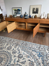 Indlæs billede til gallerivisning Skænk
