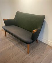 Indlæs billede til gallerivisning Wegner CH 71 &amp; 72
