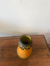 Indlæs billede til gallerivisning Vase
